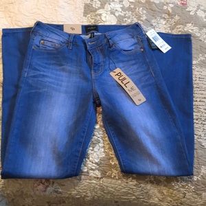 Celebrity pink blue skinny jeans